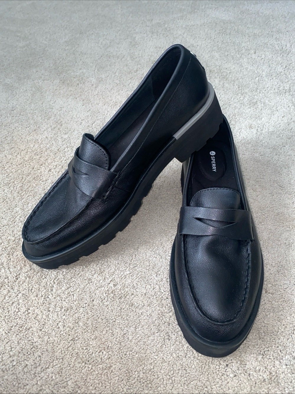 Sperry Leather Penny Loafers Women’s Size 10 NWOT